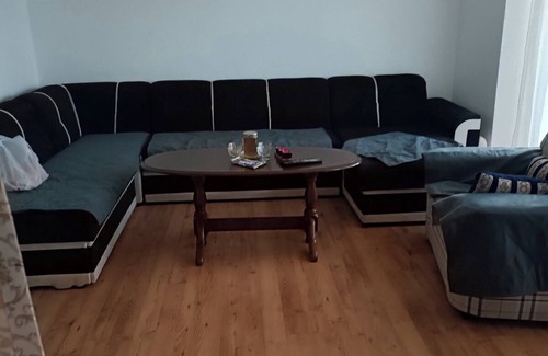 Sarajevo Apartment | 4-bedroom apartment in enchanting Sarajevo with AC, WiFi. Enjoy your stay