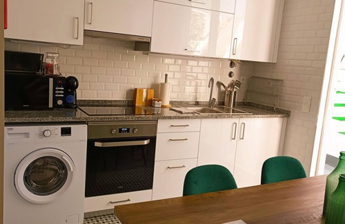 Coimbra Condo | 4-bedroom apartment, patio, 5 minutes from Coimbra University