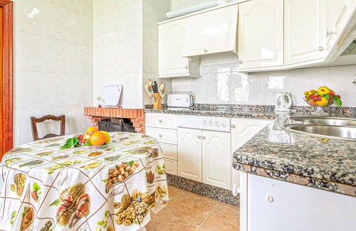 Zafarraya House | 4 bedroom awesome home in Zafarraya