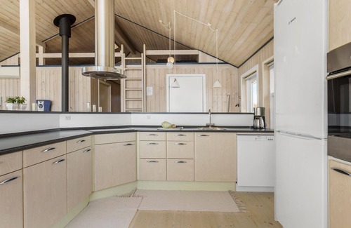 Hjørring House | 4 bedroom beautiful home in Hjørring
