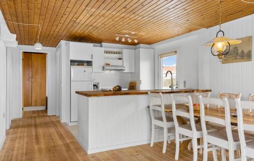 Klitmoller House | 4 Bedroom Beautiful Home In Thisted
