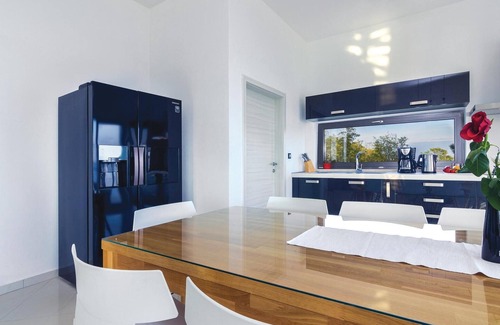 Ripenda Kosi House | 4 bedroom beautiful home in Labin