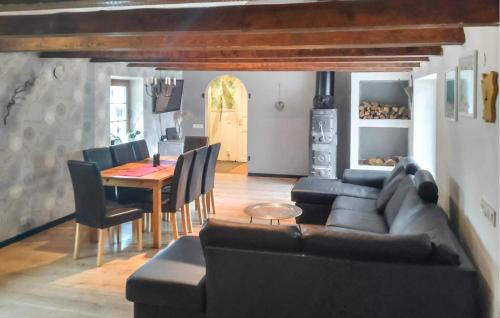 Garsnas House | 4 Bedroom Beautiful Home In Gärsnäs