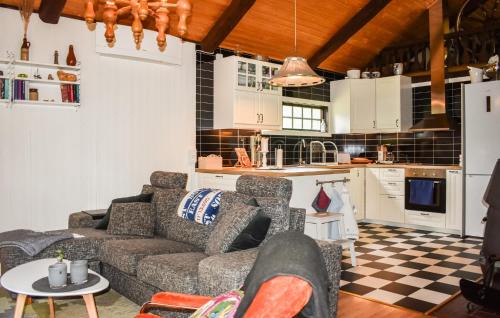 Ronneby House | 4 Bedroom Beautiful Home In Ronneby
