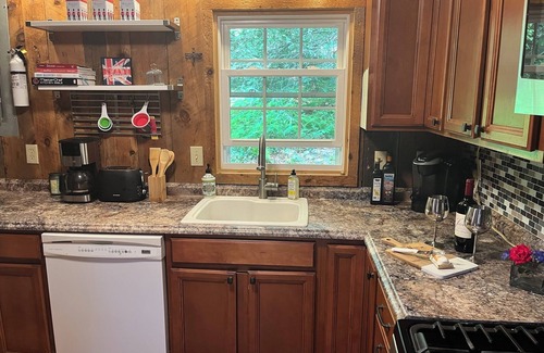 Lost River Cabin | 4-bedroom cabin in idyllic Lost River WV - dog and kid friendly!