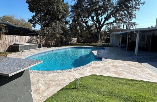 Brandon Ski Chalet | 4-bedroom chalet in fabulous Brandon with pool