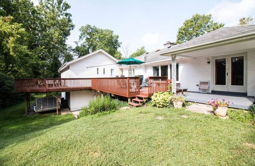 Dayton House | 4 Bedroom-Classic Ranch Home Perfect for Families