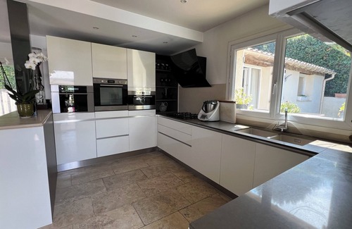 La Colle-sur-Loup House | 4-bedroom detached house with heated pool and jacuzzi