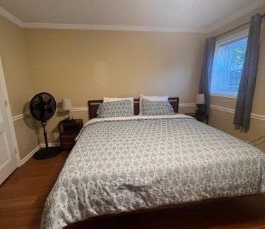 Dalton House | 4-bedroom Duplex with AC and WiFi in Dalton GA