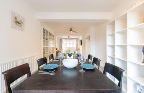 St. Michael's House | 4 Bedroom Family Home In South East London