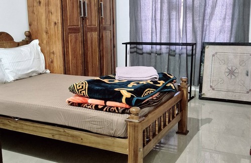 Mananthavady Other | 4-bedroom farmhouse in peaceful Periya with WiFi