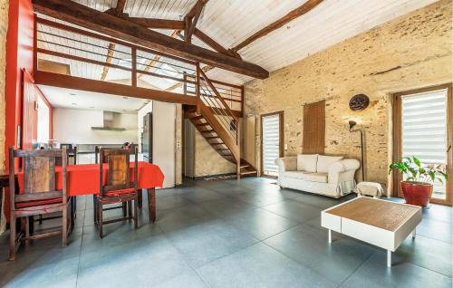 Bouguenais House | 4 Bedroom Gorgeous Home In Bouguenais