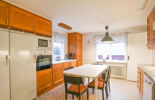 Kalv House | 4 bedroom gorgeous home in Kalv