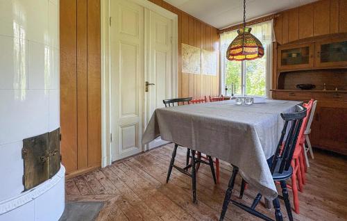 Vikbolandet House | 4 Bedroom Gorgeous Home In Vikbolandet