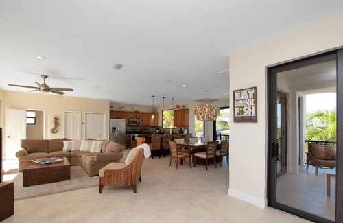 Islamorada House | 4 Bedroom home w/pool, DOCKAGE, beach access & more in Islamorada