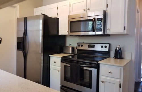 Whitemarsh Island House | 4 bedroom home with new Media room located between Savannah and Tybee Island.