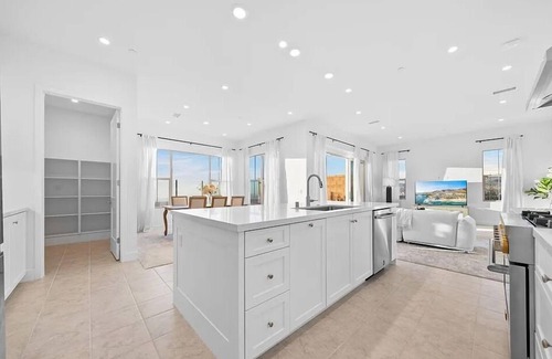 Portola Springs House | 4-bedroom house in charming Irvine with WiFi, AC. Book your stay now