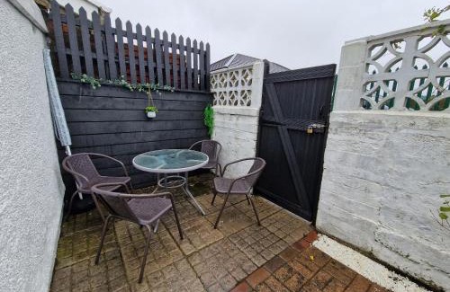 Dowlais House | 4 Bedroom house in Merthyr Tydfil. Near Brecon Beacons National Park