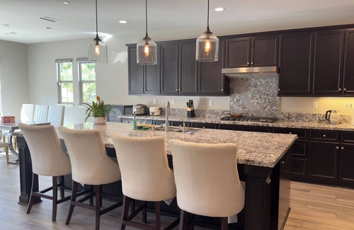 Santa Ana Heights House | 4-bedroom house in superb Chino Hills with AC, WiFi