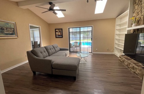 Fruit Cove House | 4-bedroom house in lovely Saint Johns with enclosed 16’ X 32’ pool, WiFi, AC