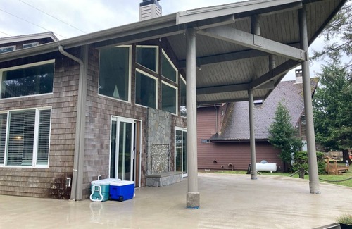 Ocean Shores House | 4-bedroom house in amazing Ocean Shores with WiFi