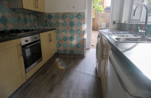 Haringey House | 4 Bedroom House - Turnpike Lane/Wood Green
