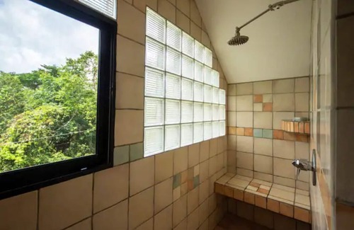 Savegre Villa | 4 bedroom, king bed, ocean view & large pool Villa