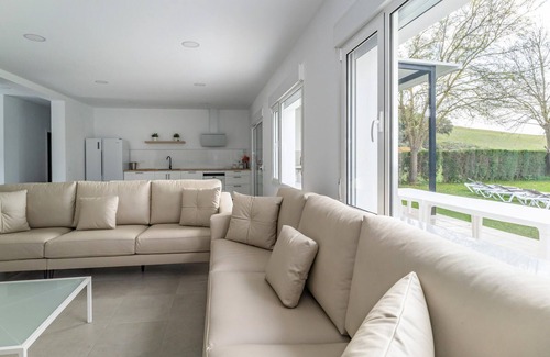 Villamartin House | 4 bedroom lovely home in Villamartin