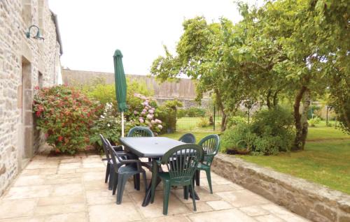 Quettehou House | 4 Bedroom Lovely Home In Quettehou
