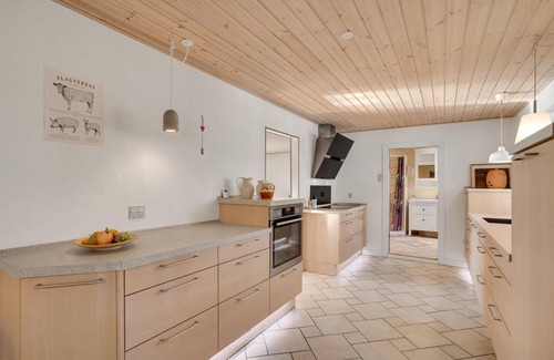 Spøttrup House | 4 bedroom pet friendly home in Spøttrup