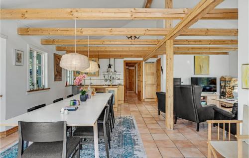 Udsholt Sand House | 4 Bedroom Pet Friendly Home In Græsted