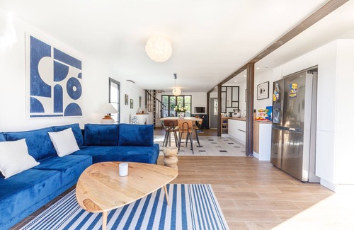 La Garde House | 4 Bedroom Private vacation home in La Garde