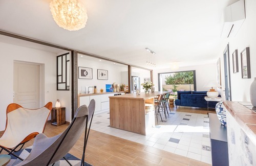 La Garde House | 4 Bedroom Private vacation home in La Garde