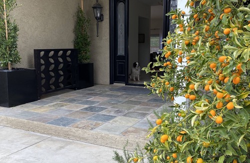 Thousand Oaks House | 4 bedroom retreat in luxury residential neighborhood