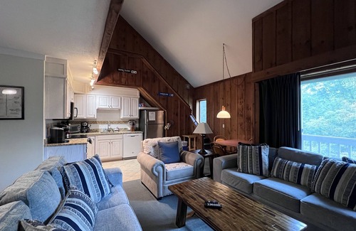 Central Vermont- Killington Condo | 4-bedroom room duplex ~ Ski In