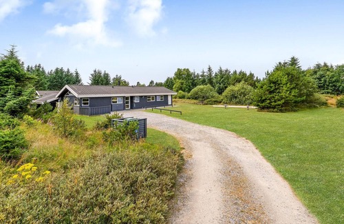 Torup Strand House | 4 bedroom stunning home in Fjerritslev