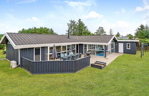 Torup Strand House | 4 bedroom stunning home in Fjerritslev