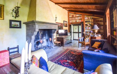 Montefiascone House | 4 Bedroom Stunning Home In Montefiascone