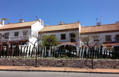 Benalmadena Costa House | 4 Bedroom Townhouse With Pool Close To Town, Beach And Park - Free WiFi