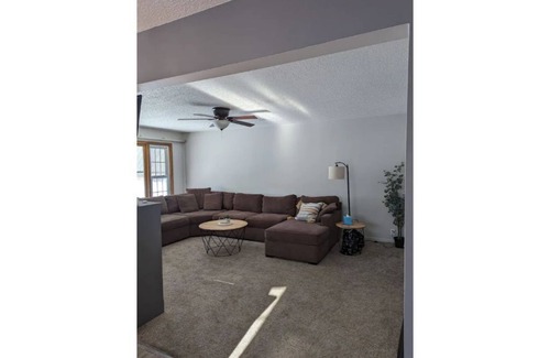 Mankato House | 4-bedroom vacation home minutes from Minnesota State University