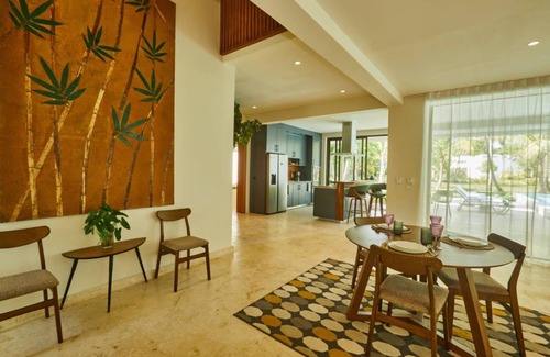 El Limon Villa | 4 bedroom villa, facing the sea, with unspoilt beach and very quiet.