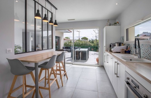 Combaillaux Villa | 4 Bedroom Villa in Combaillaux
