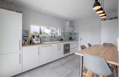 Combaillaux Villa | 4 Bedroom Villa in Combaillaux