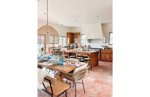 Ventura Villa | 4 bedroom villa with epic views near downtown Ojai