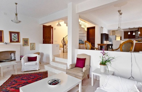 Kalkan Villa | 4 bedroom villa with exceptional sea views in prime location