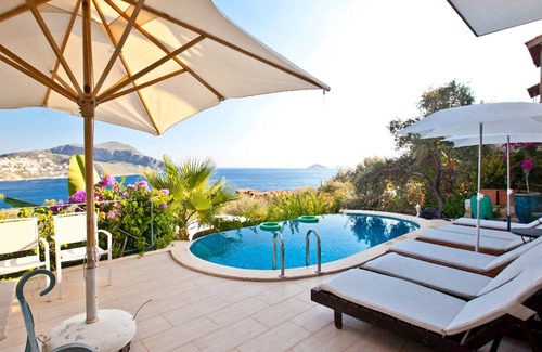 Kalkan Villa | 4 bedroom villa with exceptional sea views in prime location