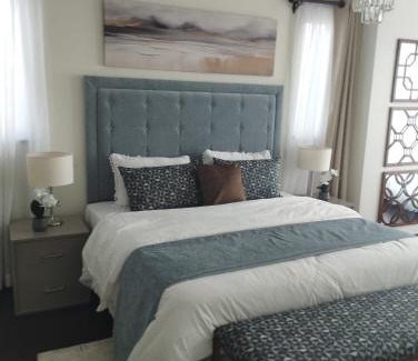 Thompson Estate Apartment | 4 bedroom with sq duplex to let in lavingtone