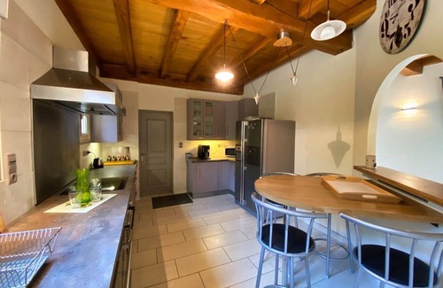 Saint-Genies House | 4 bedroomed house with stunning views over the countryside