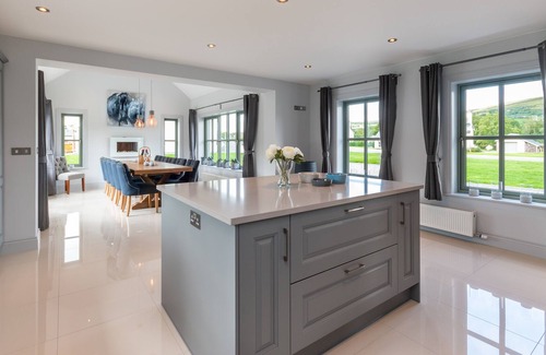 Kenmare House | 4 bedroomed luxury home in a quiet area