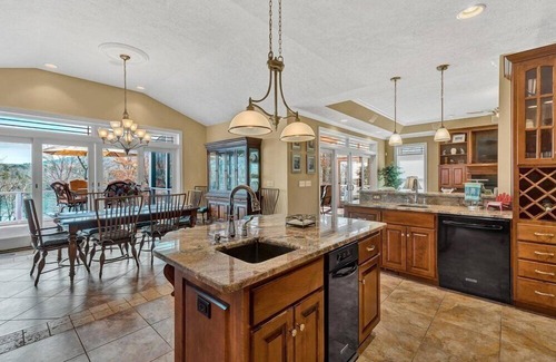 Huddleston House | 4 Bedrooms, 2 Flex Rooms, 4 Full Bathrooms, 2 Half Bathrooms! Spacious Waterfront Home w/Many Amenit